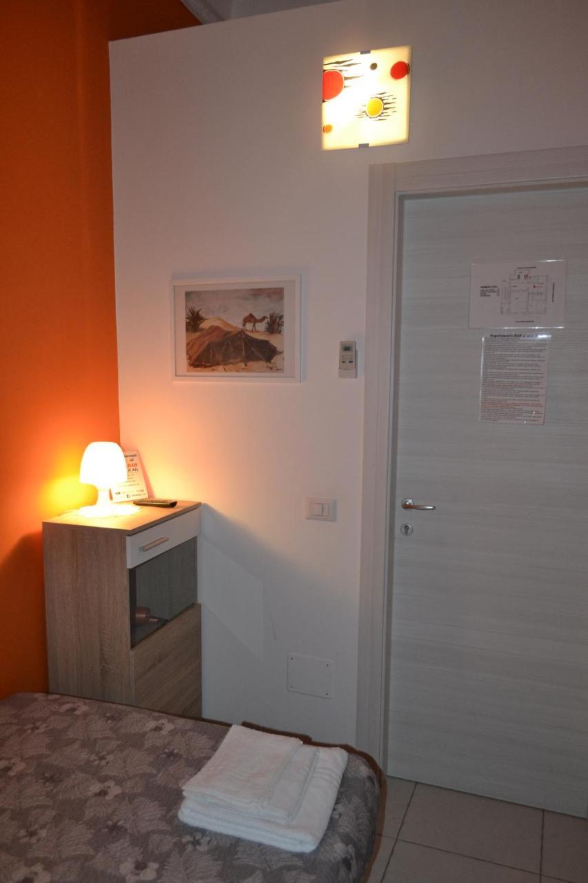 B&B A Casa Di Ale Palermo Buitenkant foto